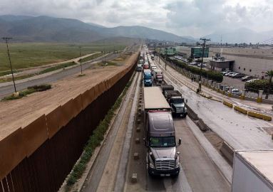Donald Trump Retoma la Agenda Fronteriza: Anuncia la Recuperación de Terrenos para Reforzar el Muro con México