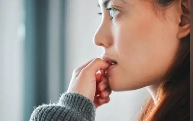 EL resabio de comer Uñas Imagen Cortesia Istock