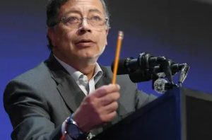 Molinos propios para los arroceros por medio del banco agrario y arroceros apoyan su propuesta, Petro Nuestro Santo Salvador Imagen Cortesia © Presidencia